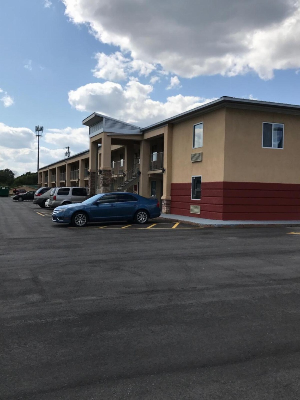 Lotus Inn and Suites Nashville